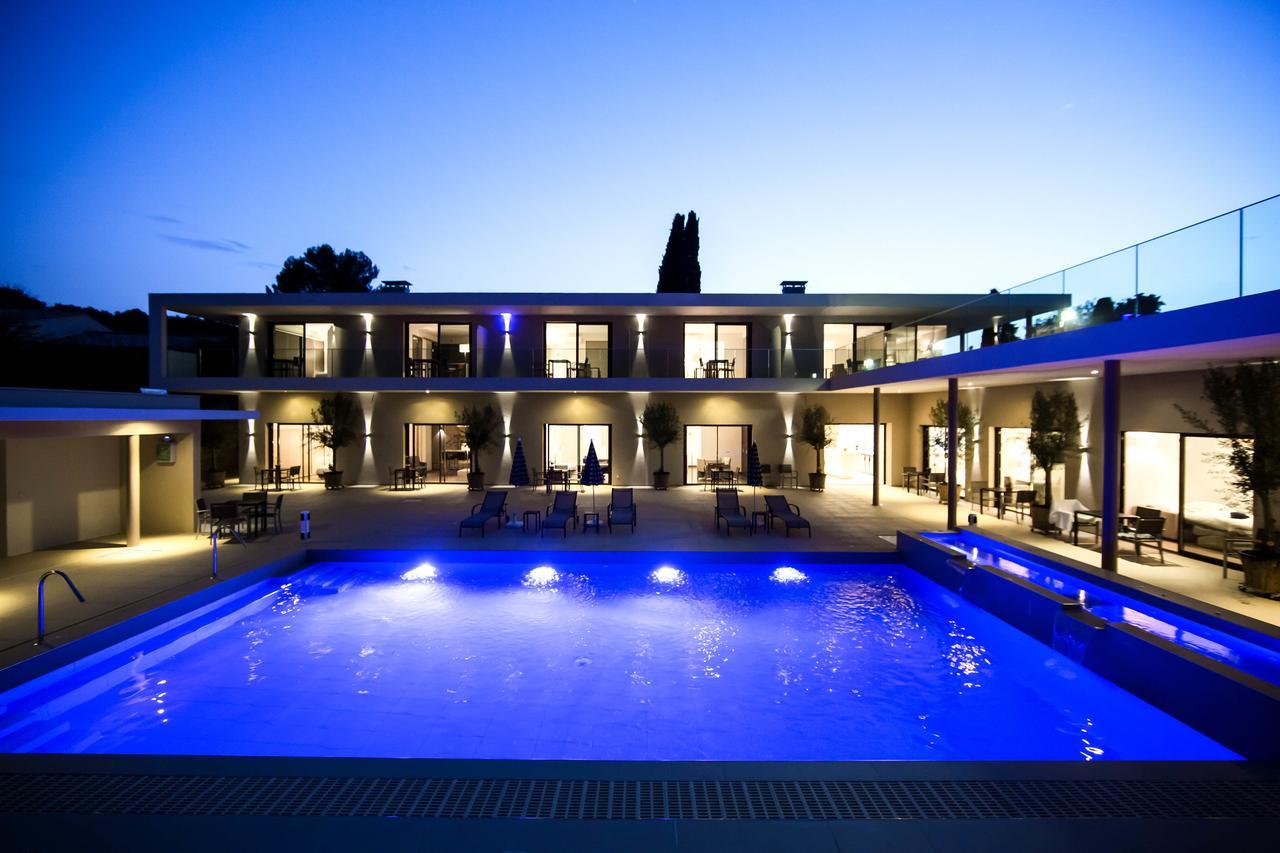 Seventeen Hotel Valbonne Buitenkant foto